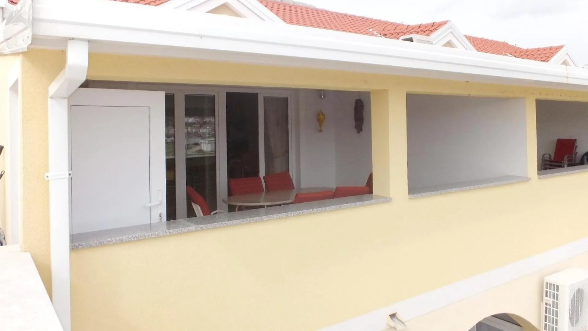 Appartement In Baska Mit Eigenem Balkon Und Meerblick Κροατία