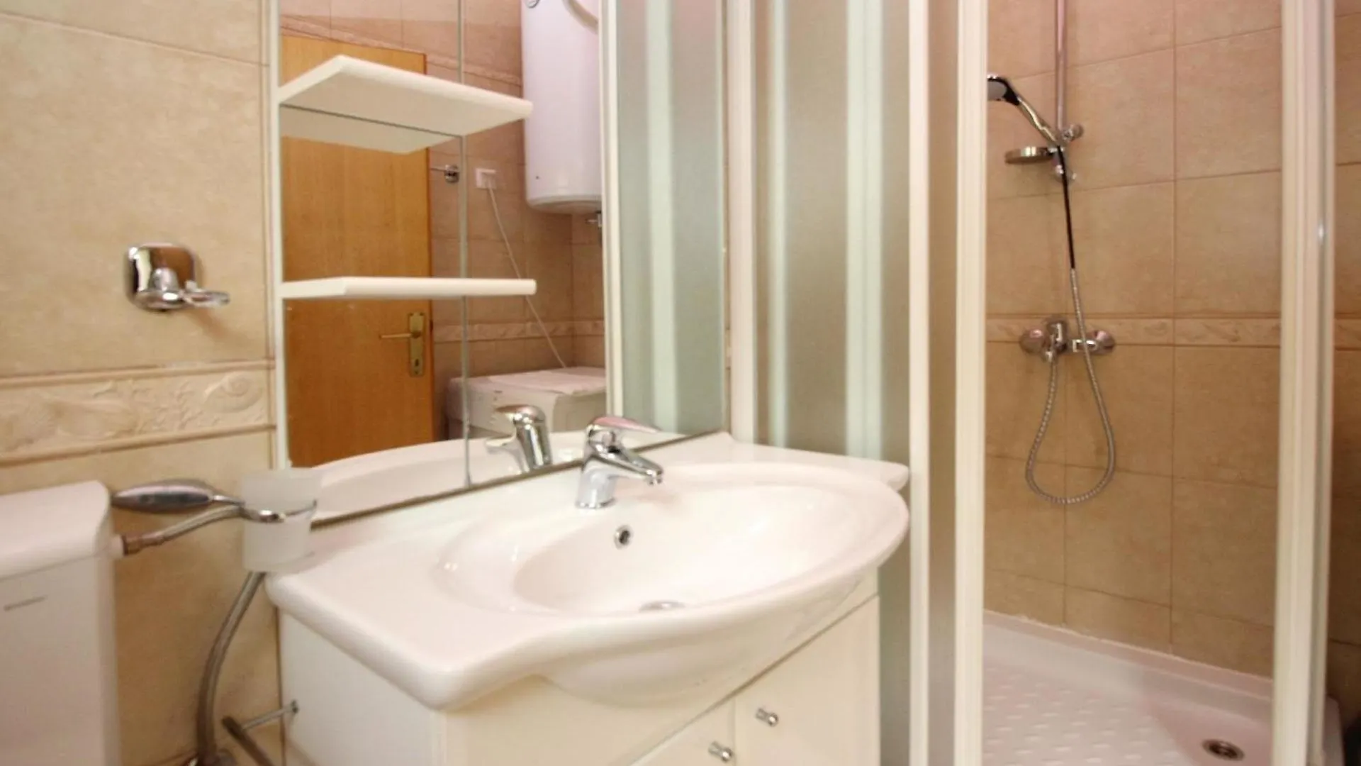 Appartement In Baska Mit Eigenem Balkon Und Meerblick Baska (Krk)