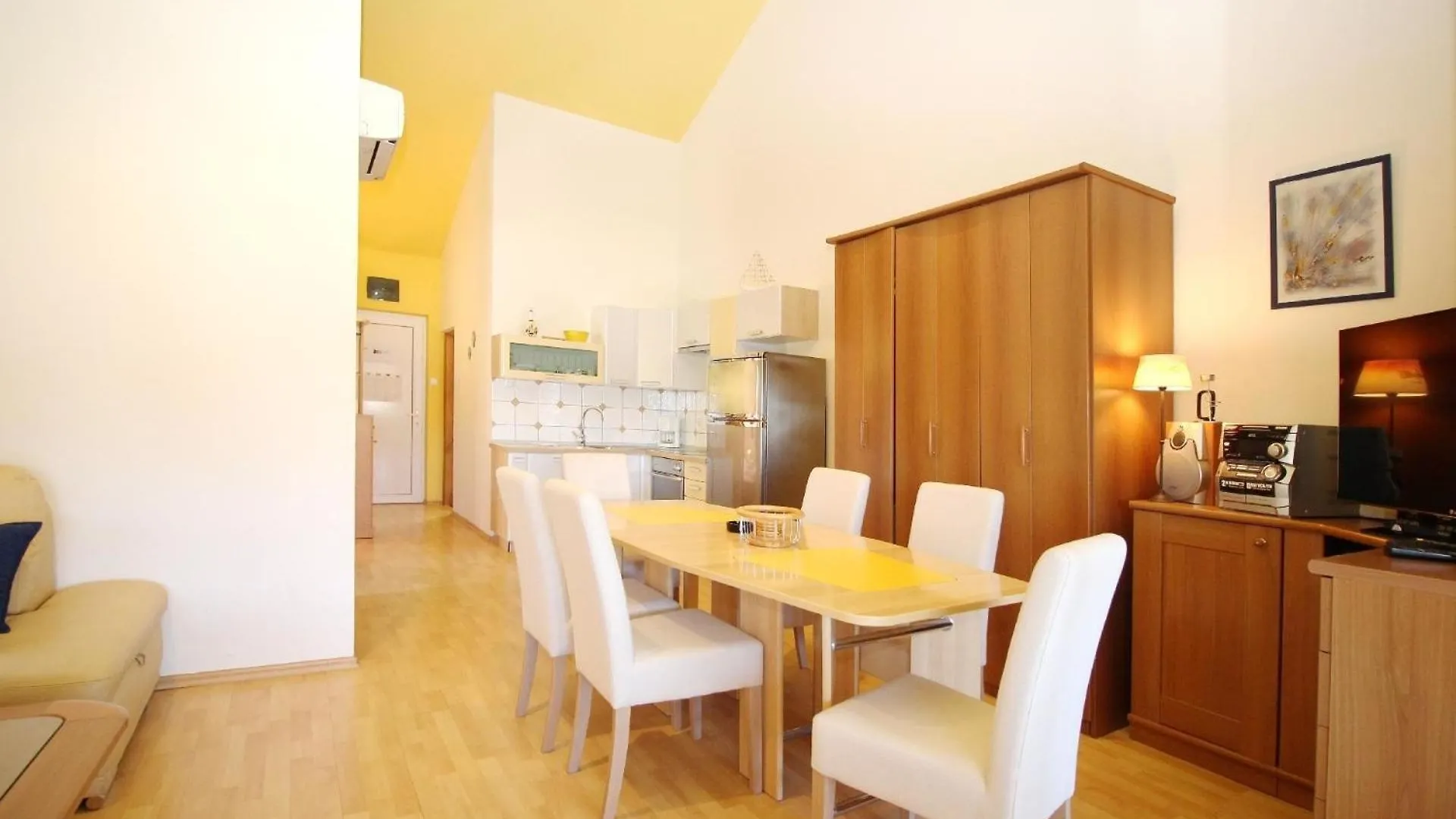 Διαμέρισμα Appartement In Baska Mit Eigenem Balkon Und Meerblick